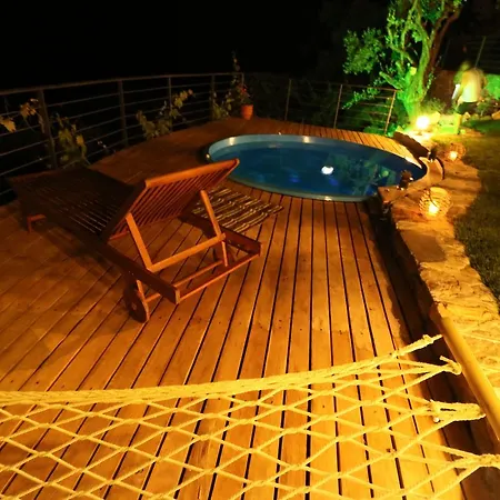 Fakistra's Blue House * Tsagkarada