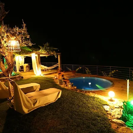 Fakistra's Blue House Tsagarada