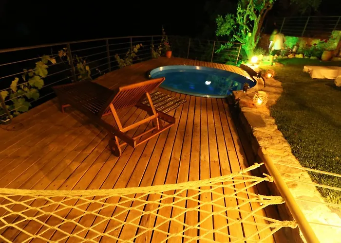 Fakistra's Blue House * Tsagarada