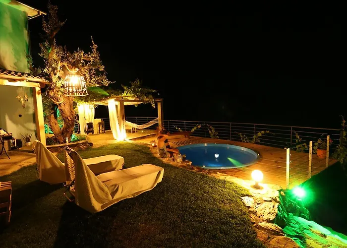 Fakistra's Blue House Tsagarada